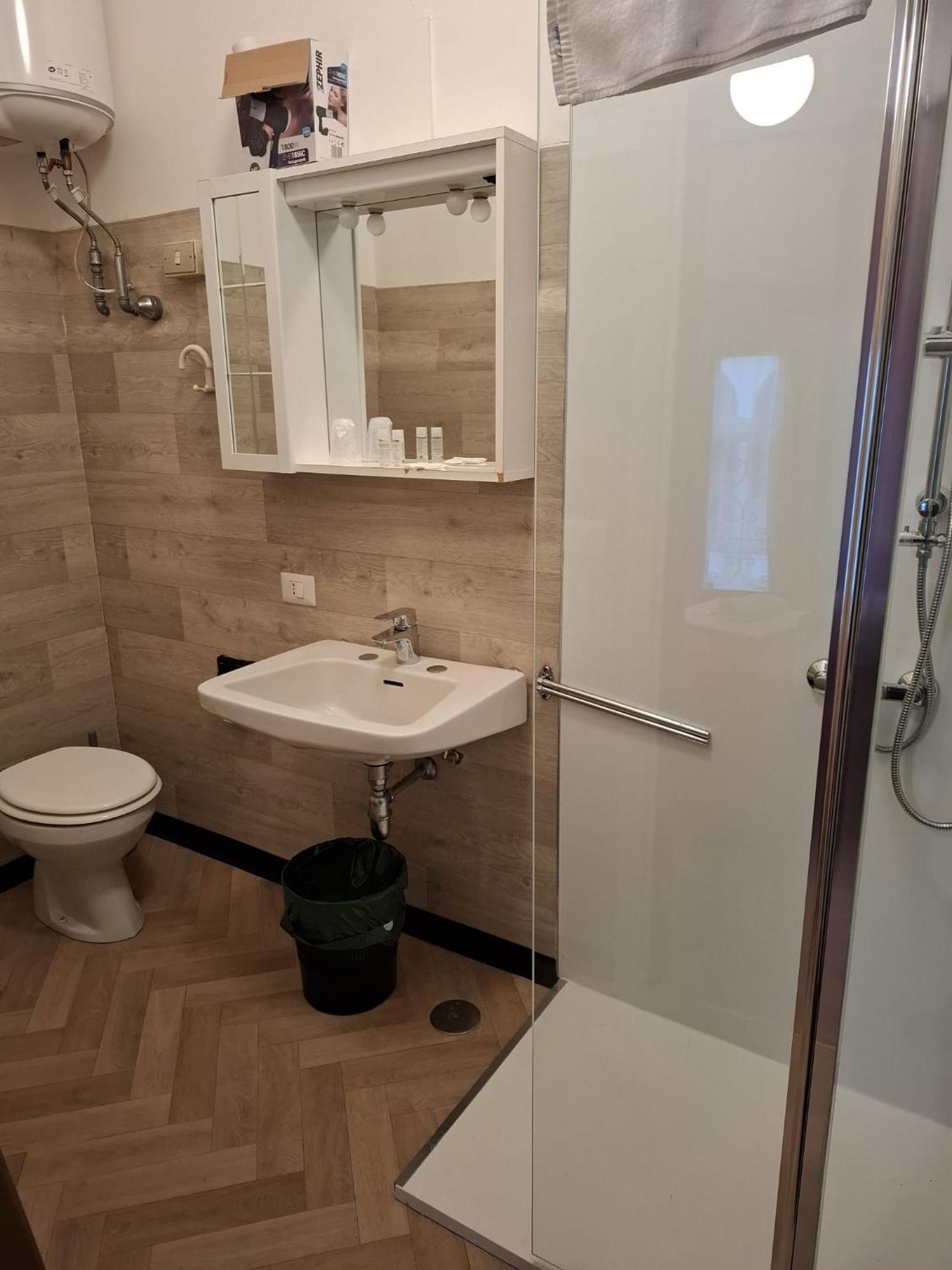 Villa Terzaghi Gorla Minore Esterno foto
